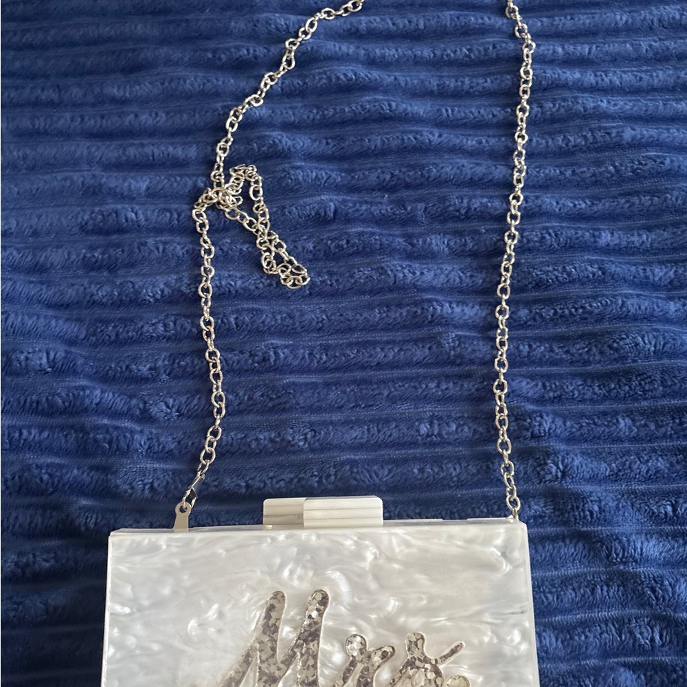 Elegant White Mrs. Clutch with Silver Chain